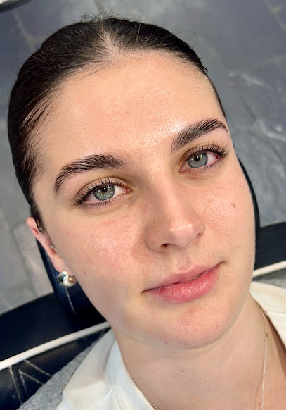 Play Brow and Lash Bar, Melbourne
