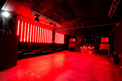 24 Moons, Melbourne