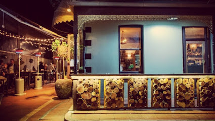 Leonards House of Love, Melbourne