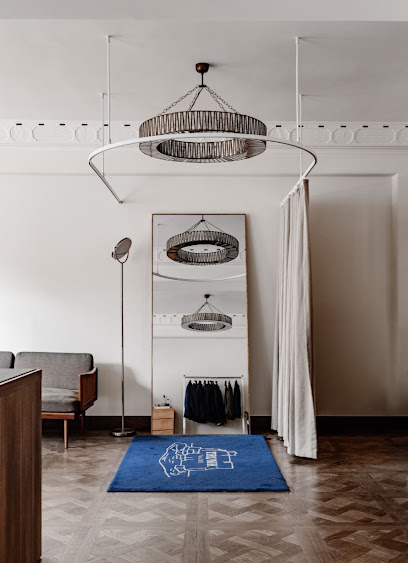 Trunk Tailors, Melbourne